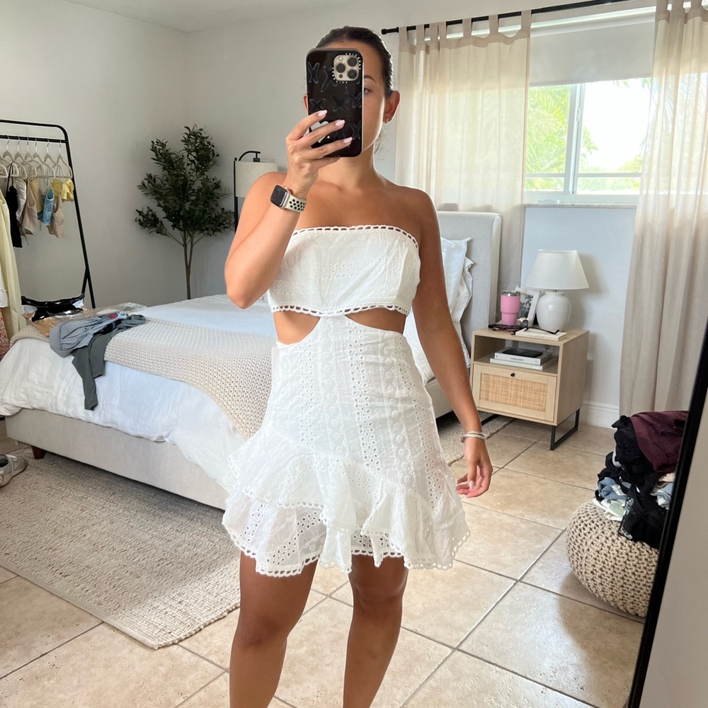 Selfie Leslie white mini dress